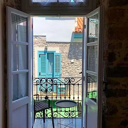 Hotel 1830 Chateau